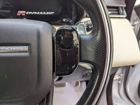 Land Rover Range Rover Velar 2.0 Range Rover Velar R-Dynamic SE D240 Auto 4WD 5dr 76