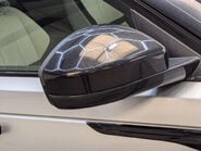 Land Rover Range Rover Velar 2.0 Range Rover Velar R-Dynamic SE D240 Auto 4WD 5dr 25