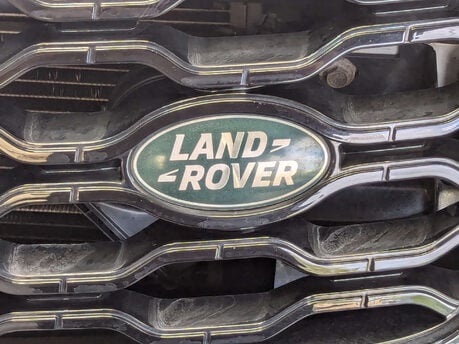 Land Rover Range Rover Velar 2.0 Range Rover Velar R-Dynamic SE D240 Auto 4WD 5dr 22