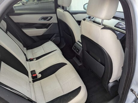 Land Rover Range Rover Velar 2.0 Range Rover Velar R-Dynamic SE D240 Auto 4WD 5dr 60