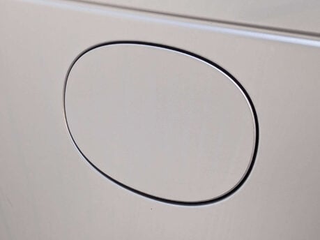 Land Rover Range Rover Velar 2.0 Range Rover Velar R-Dynamic SE D240 Auto 4WD 5dr 32