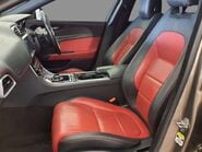 Jaguar XE 2.0 XE R-Sport D Auto 4dr 3