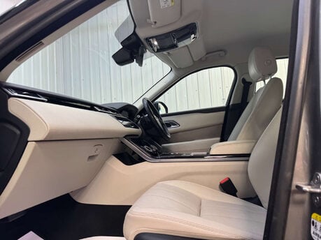 Land Rover Range Rover Velar 2.0 Range Rover Velar SE D180 Auto 4WD 5dr 57