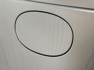 Land Rover Range Rover Velar 2.0 Range Rover Velar SE D180 Auto 4WD 5dr 33