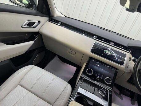 Land Rover Range Rover Velar 2.0 Range Rover Velar SE D180 Auto 4WD 5dr 48