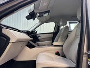 Land Rover Range Rover Velar 2.0 Range Rover Velar SE D180 Auto 4WD 5dr 59