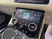 Land Rover Range Rover Velar 2.0 Range Rover Velar SE D180 Auto 4WD 5dr 93