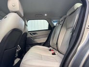 Land Rover Range Rover Velar 2.0 Range Rover Velar SE D180 Auto 4WD 5dr 70