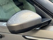 Land Rover Range Rover Velar 2.0 Range Rover Velar SE D180 Auto 4WD 5dr 26