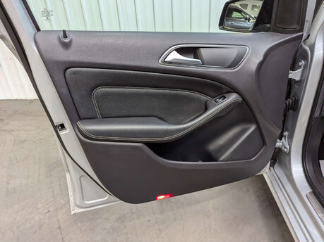 Mercedes-Benz B Class 1.5 B180 Sport CDi BlueEfficiency Auto 5dr 59