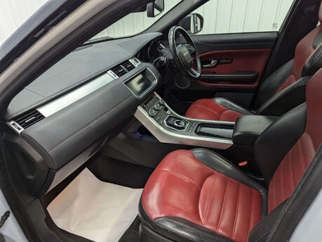 Land Rover Range Rover Evoque 2.0 Range Rover Evoque HSE Dynamic TD4 Auto 4WD 5dr 55