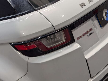 Land Rover Range Rover Evoque 2.0 Range Rover Evoque HSE Dynamic TD4 Auto 4WD 5dr 42