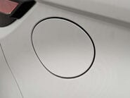 Land Rover Range Rover Evoque 2.0 Range Rover Evoque HSE Dynamic TD4 Auto 4WD 5dr 33