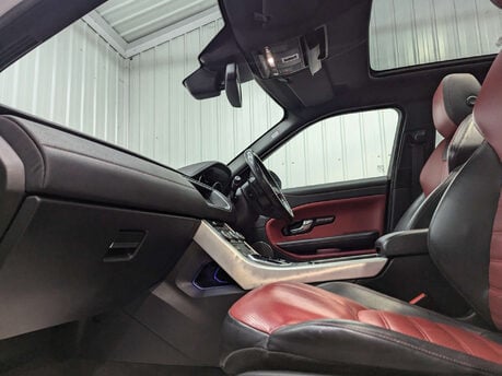 Land Rover Range Rover Evoque 2.0 Range Rover Evoque HSE Dynamic TD4 Auto 4WD 5dr 57