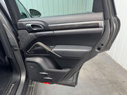 Porsche Cayenne 4.1 Cayenne V8 D S Tiptronic S Auto 4WD 5dr 66