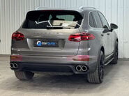 Porsche Cayenne 4.1 Cayenne V8 D S Tiptronic S Auto 4WD 5dr 41