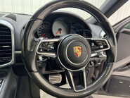 Porsche Cayenne 4.1 Cayenne V8 D S Tiptronic S Auto 4WD 5dr 78