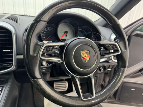 Porsche Cayenne 4.1 Cayenne V8 D S Tiptronic S Auto 4WD 5dr 78