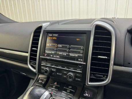 Porsche Cayenne 4.1 Cayenne V8 D S Tiptronic S Auto 4WD 5dr 87