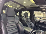 Porsche Cayenne 4.1 Cayenne V8 D S Tiptronic S Auto 4WD 5dr 52