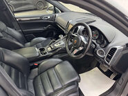 Porsche Cayenne 4.1 Cayenne V8 D S Tiptronic S Auto 4WD 5dr 50