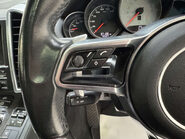 Porsche Cayenne 4.1 Cayenne V8 D S Tiptronic S Auto 4WD 5dr 74