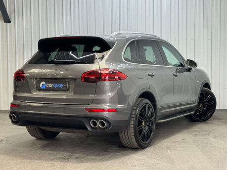 Porsche Cayenne 4.1 Cayenne V8 D S Tiptronic S Auto 4WD 5dr 8