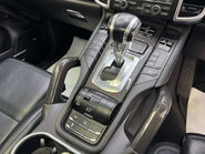 Porsche Cayenne 4.1 Cayenne V8 D S Tiptronic S Auto 4WD 5dr 91