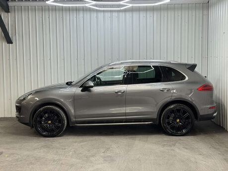 Porsche Cayenne 4.1 Cayenne V8 D S Tiptronic S Auto 4WD 5dr 16