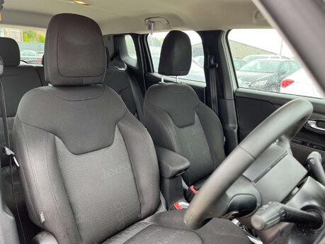 Jeep Renegade 1.6 Renegade Sport MultiJet 5dr 16