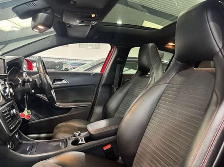 Mercedes-Benz GLA 2.1 GLA 220 AMG Line Premium+CDi 4Matic Auto 4WD 5dr 13