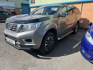 Nissan Navara 2.3 Navara Acenta+ dCi Auto 4WD 5dr 1