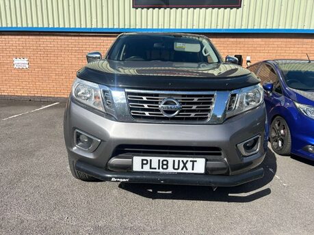 Nissan Navara 2.3 Navara Acenta+ dCi Auto 4WD 5dr 9