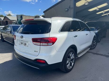 Kia Sorento 2.2 Sorento KX-4 CRDi ISG 4x4 Auto 4WD 5dr 1
