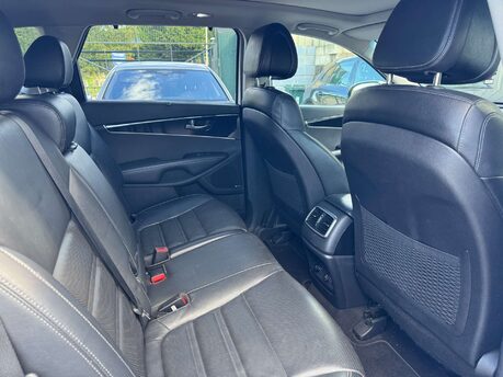 Kia Sorento 2.2 Sorento KX-4 CRDi ISG 4x4 Auto 4WD 5dr 20