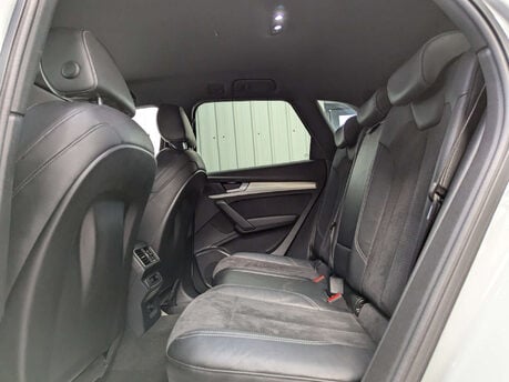 Audi Q5 2.0 Q5 S Line TDI Quattro Semi-Auto 4WD 5dr 58