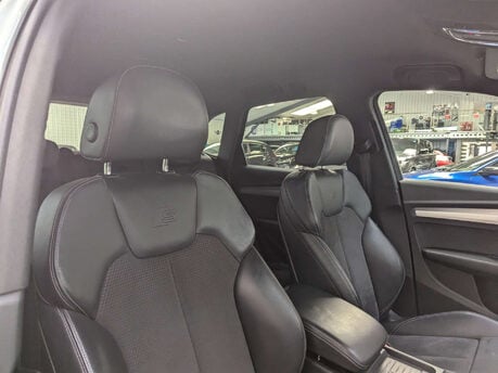Audi Q5 2.0 Q5 S Line TDI Quattro Semi-Auto 4WD 5dr 39
