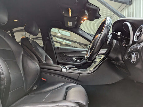 Mercedes-Benz C Class 2.1 C250 D AMG Line Auto 4dr 52