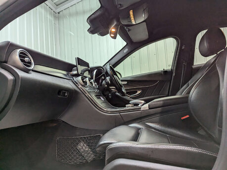 Mercedes-Benz C Class 2.1 C250 D AMG Line Auto 4dr 55