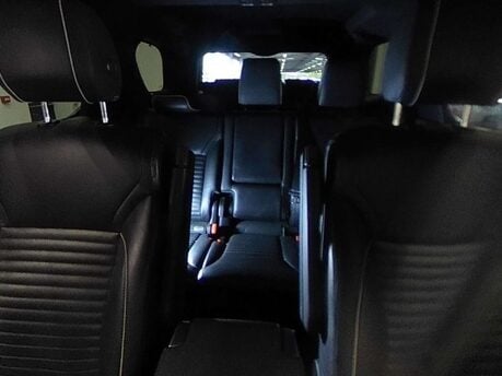 Land Rover Discovery 2.0 Discovery HSE SD4 Auto 4WD 5dr 3