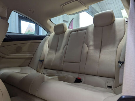 BMW 4 Series 2.0 420d xDrive SE Auto 4WD 2dr 65