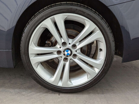BMW 4 Series 2.0 420d xDrive SE Auto 4WD 2dr 31