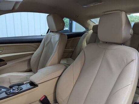 BMW 4 Series 2.0 420d xDrive SE Auto 4WD 2dr 55