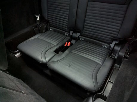 Land Rover Discovery 2.0 Discovery HSE SD4 Auto 4WD 5dr 73