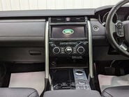 Land Rover Discovery 2.0 Discovery HSE SD4 Auto 4WD 5dr 84