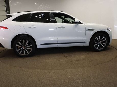 Jaguar F-Pace 2.0 F-PACE R-Sport AWD D Auto 4WD 5dr 7