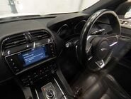 Jaguar F-Pace 2.0 F-PACE R-Sport AWD D Auto 4WD 5dr 3