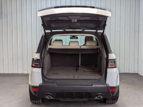 Land Rover Range Rover Sport 3.0 Range Rover Sport HSE SDV6 Auto 4WD 5dr 45