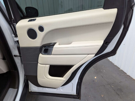 Land Rover Range Rover Sport 3.0 Range Rover Sport HSE SDV6 Auto 4WD 5dr 67