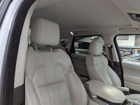 Land Rover Range Rover Sport 3.0 Range Rover Sport HSE SDV6 Auto 4WD 5dr 53